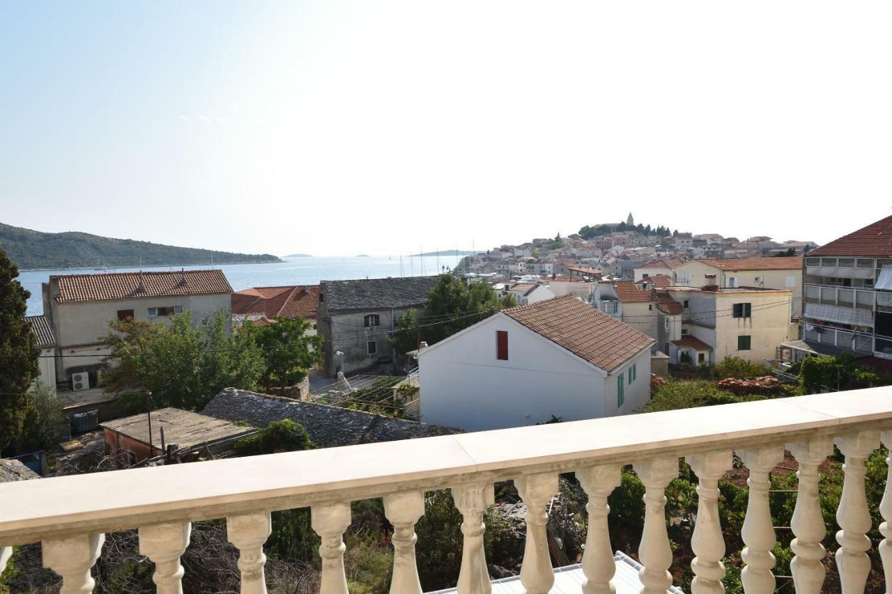 Apartment Damir Primošten Екстериор снимка