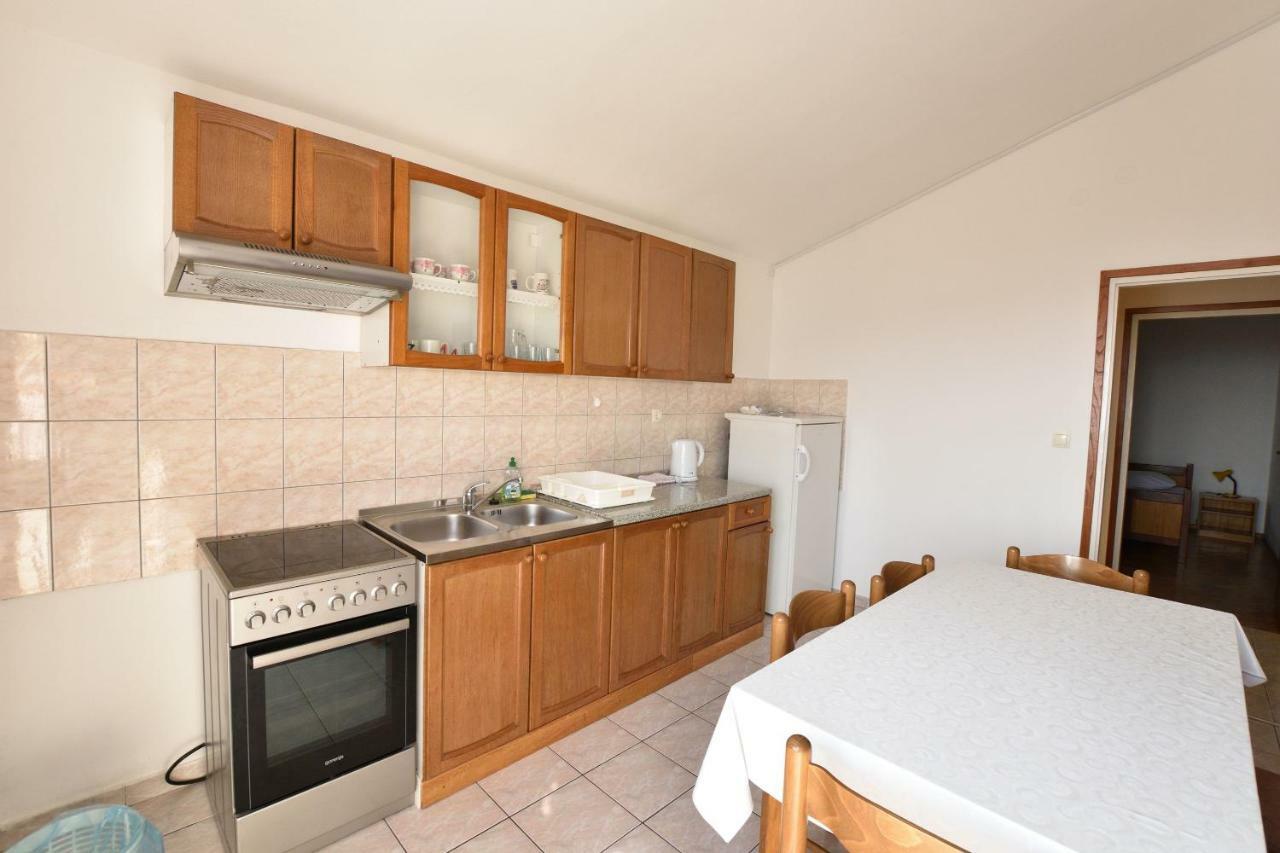 Apartment Damir Primošten Екстериор снимка