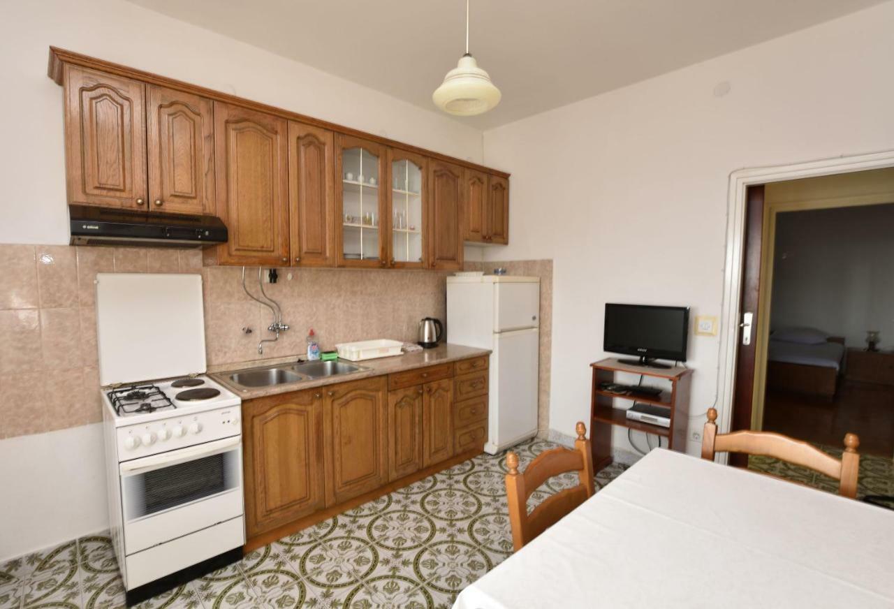 Apartment Damir Primošten Екстериор снимка